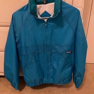 Super cute vintage windbreaker